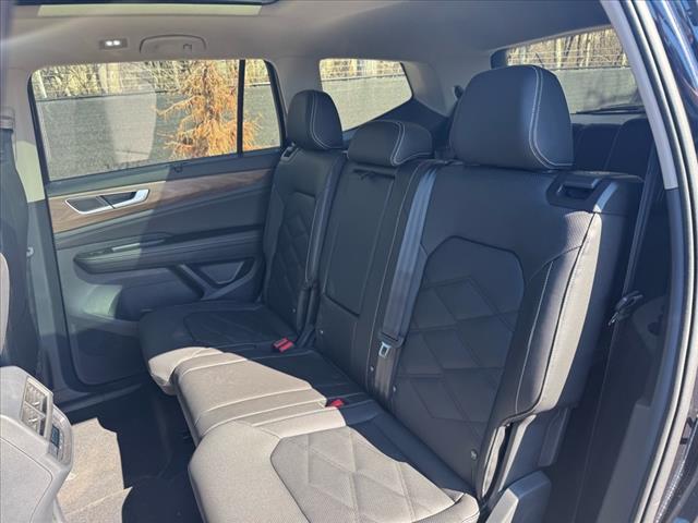 2025 Volkswagen Atlas SE 4Motion