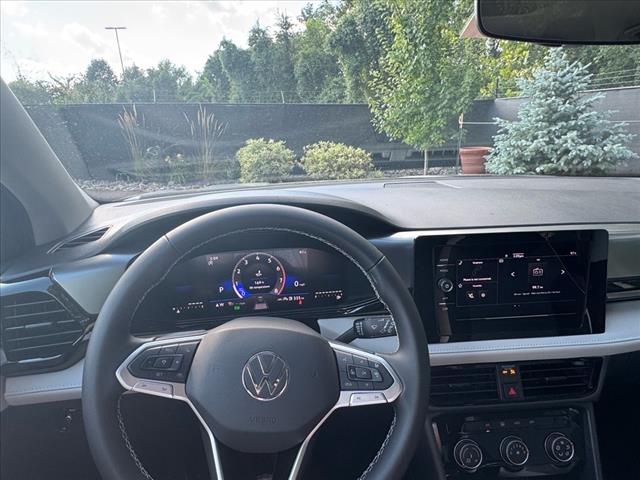 2025 Volkswagen Taos S
