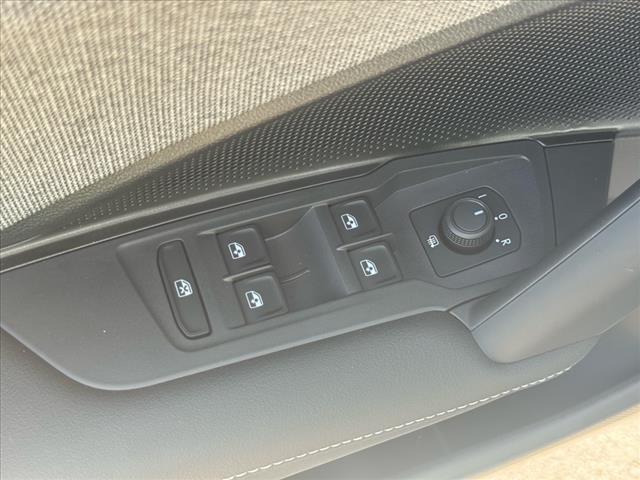 2025 Volkswagen Tiguan S 4Motion