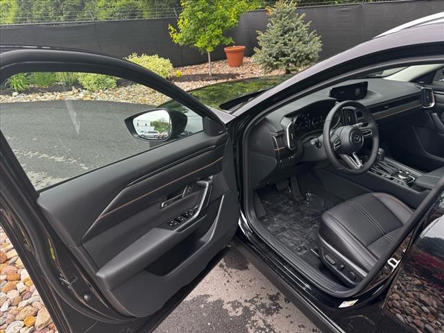2025 Mazda CX-50 Hybrid Premium Plus