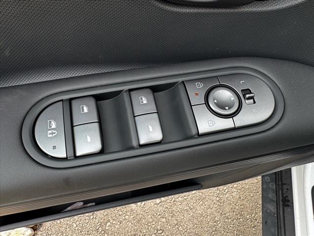 2025 Hyundai IONIQ 5 SE