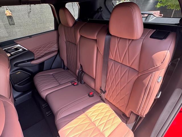 2025 Mitsubishi Outlander SEL