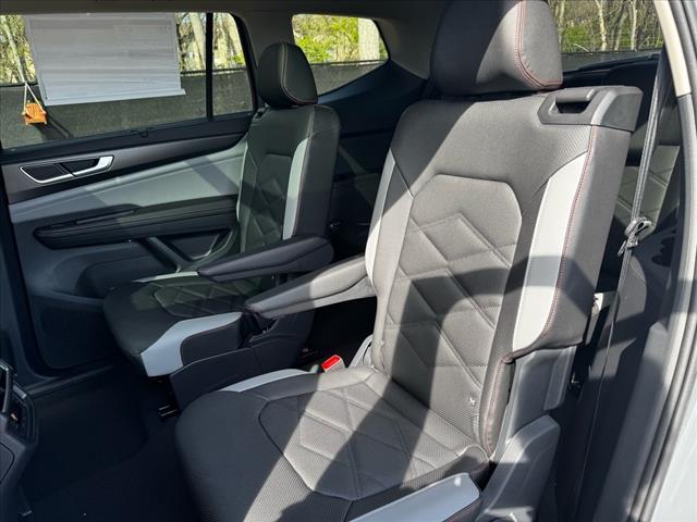2025 Volkswagen Atlas Peak Edition 4Motion