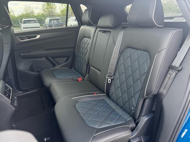 2025 Volkswagen Atlas Cross Sport SEL Premium R-Line 4Motion