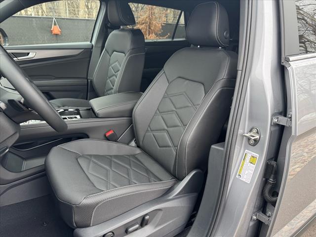 2025 Volkswagen Atlas Cross Sport SE 4Motion