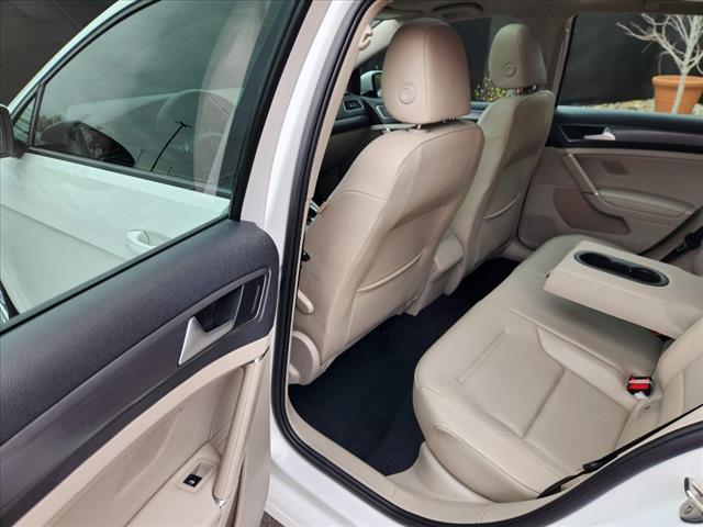 2018 Volkswagen Golf TSI SE