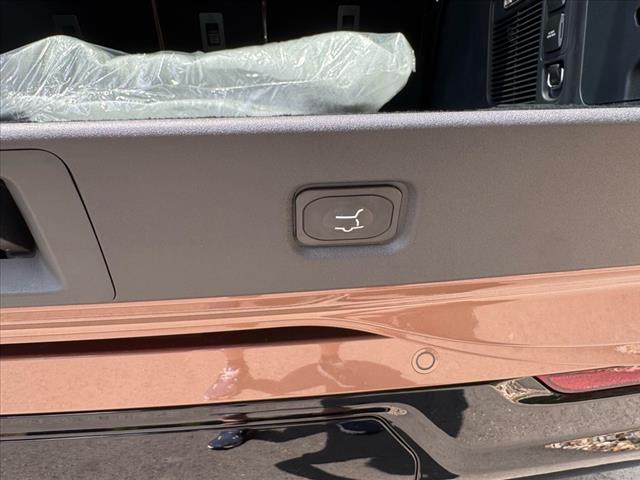 2025 Lincoln Navigator L Black Label