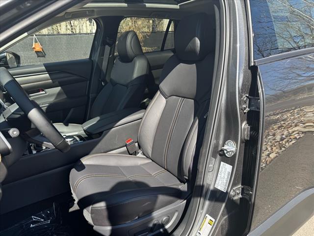2025 Mazda CX-50 Hybrid Premium