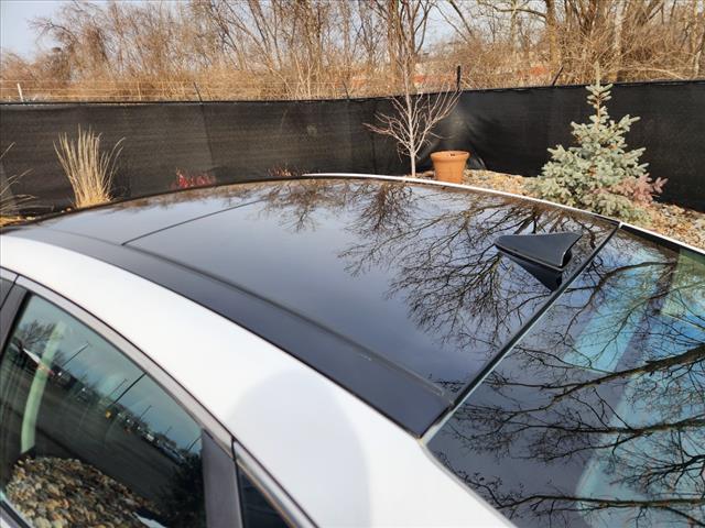 2023 Hyundai SONATA Hybrid Limited