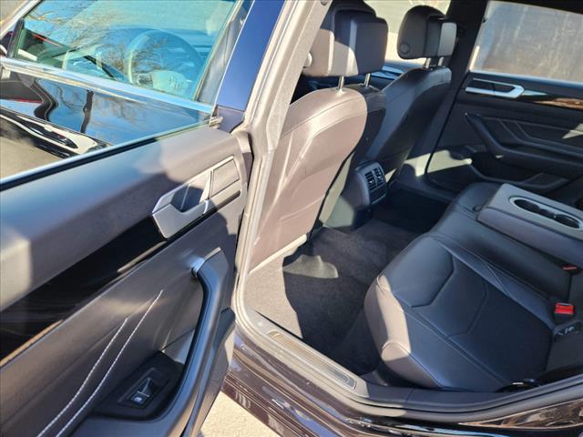 2023 Volkswagen Arteon SE R-Line