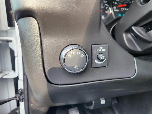 2023 Chevrolet Express 2500