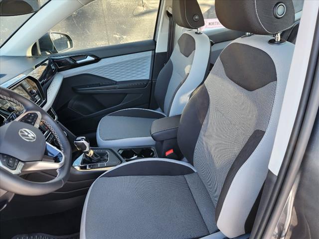 2024 Volkswagen Taos S