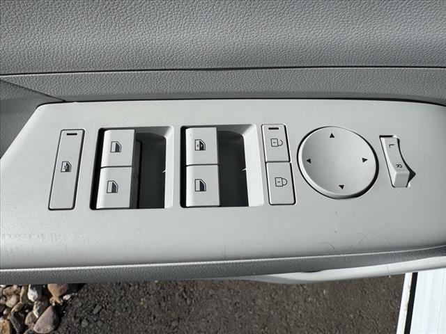 2025 Hyundai KONA Electric SEL