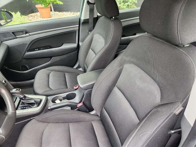 2017 Hyundai ELANTRA Value Edition