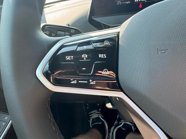 2025 Volkswagen ID.4 Pro