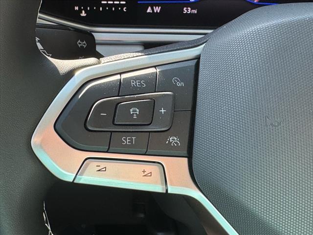 2025 Volkswagen Taos SE