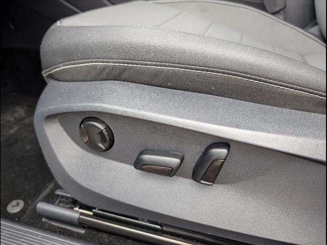 2024 Volkswagen Taos SE 4Motion