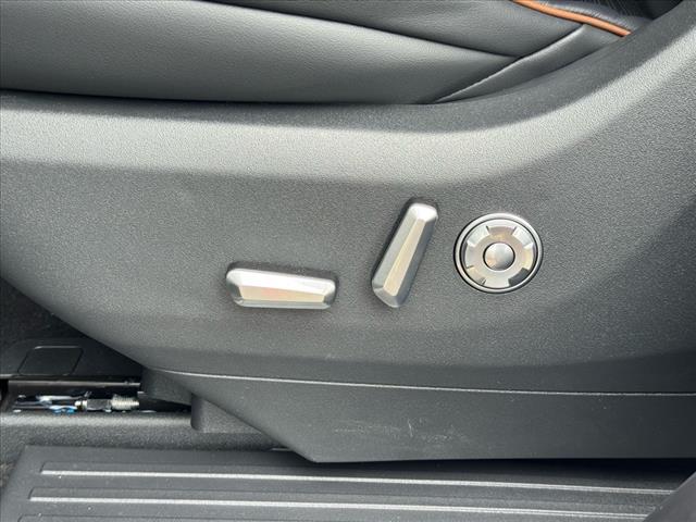 2025 Lincoln Navigator Black Label