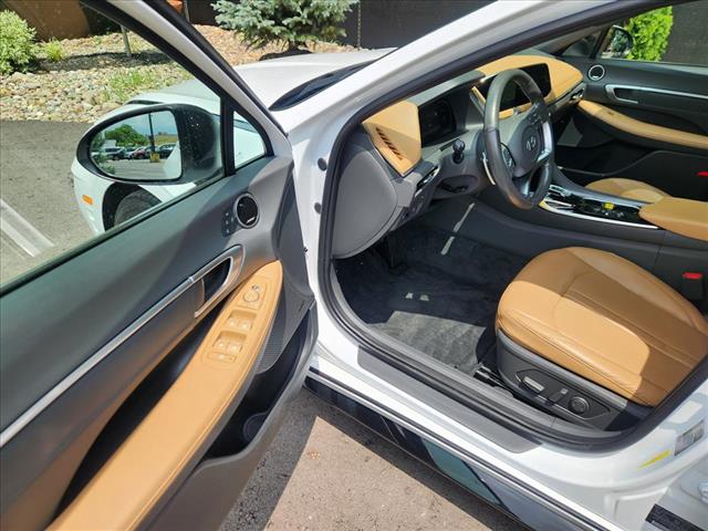 2020 Hyundai SONATA Limited