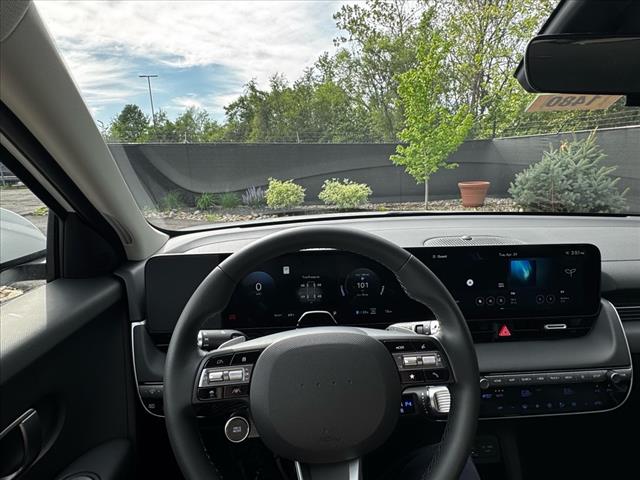 2025 Hyundai IONIQ 5 SE