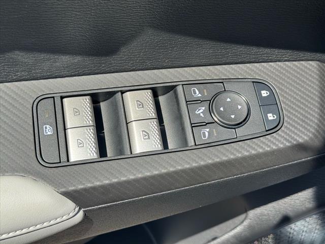 2025 Mitsubishi Outlander SEL Platinum Edition