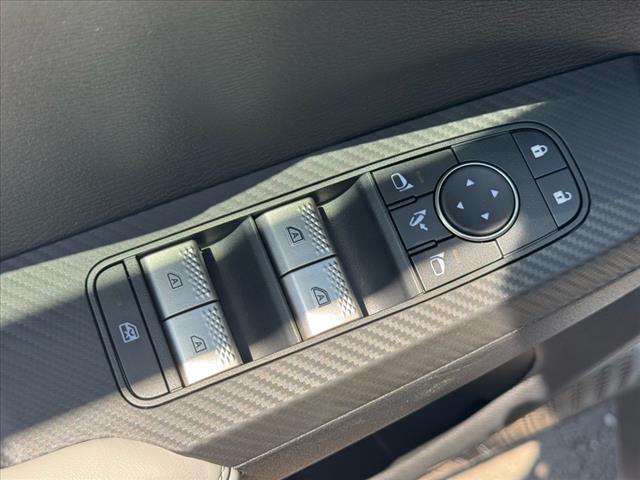 2025 Mitsubishi Outlander SEL Platinum Edition
