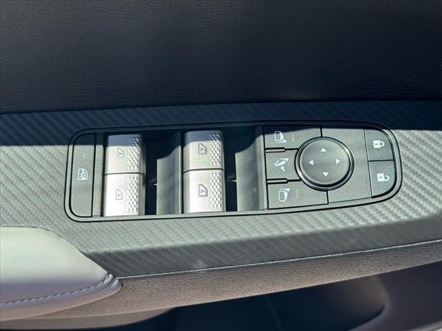 2025 Mitsubishi Outlander SEL Platinum Edition