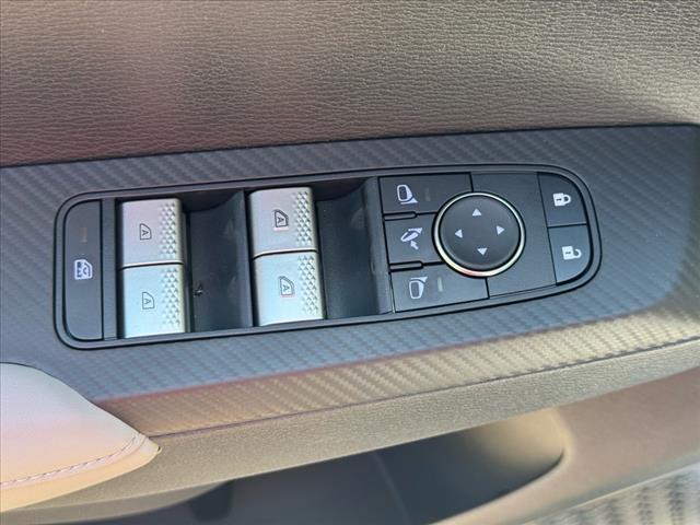 2025 Mitsubishi Outlander SEL Platinum Edition
