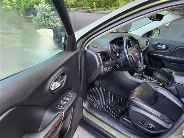 2020 Jeep Cherokee Trailhawk