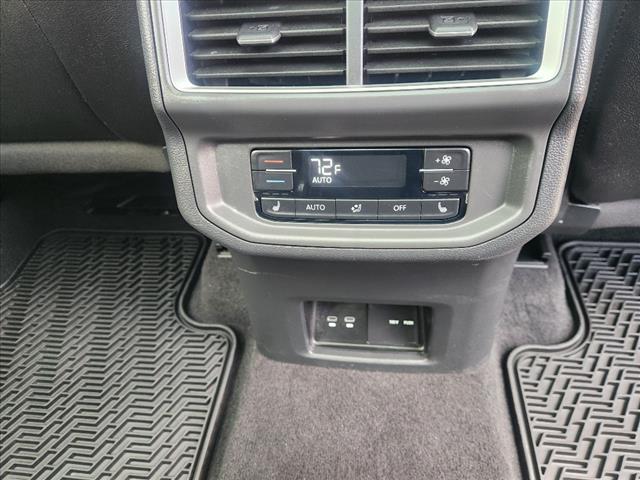 2024 Volkswagen Atlas SEL 4Motion
