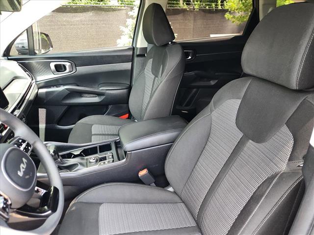 2024 Kia Sorento LX