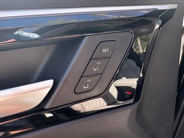 2025 Mitsubishi Outlander SEL Platinum Edition