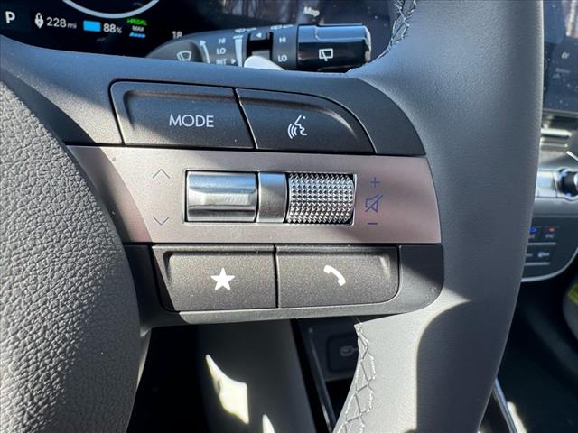2025 Hyundai KONA Electric SEL