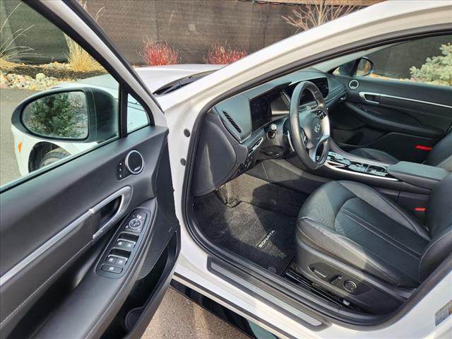 2023 Hyundai SONATA Hybrid Limited