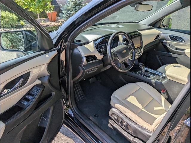 2022 Chevrolet Traverse LT Leather