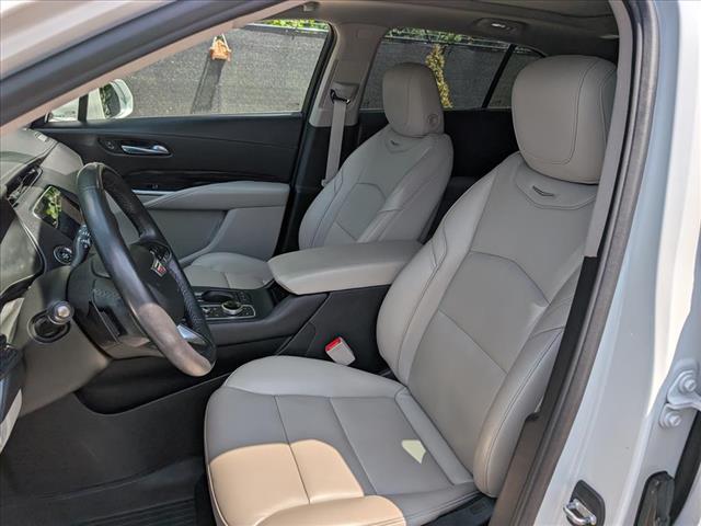 2020 Cadillac XT4 Premium Luxury