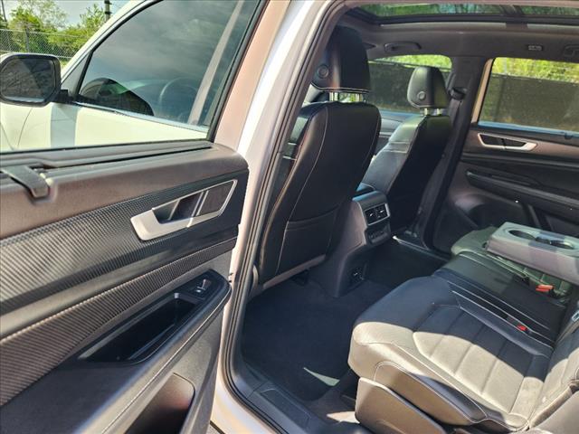 2024 Volkswagen Atlas Cross Sport SEL R-Line 4Motion