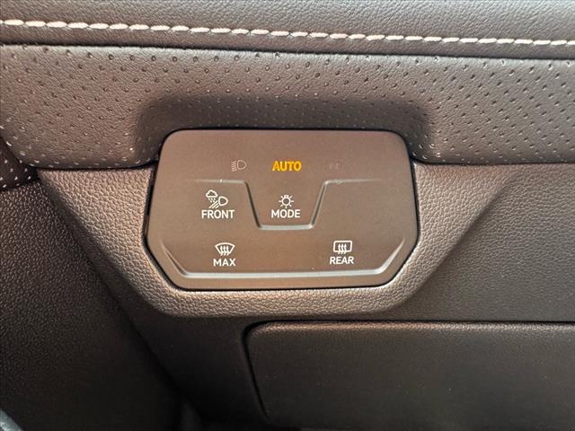 2025 Volkswagen Atlas Cross Sport SEL 4Motion