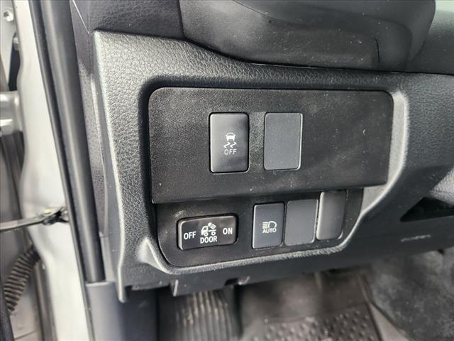 2021 Toyota Tacoma SR V6