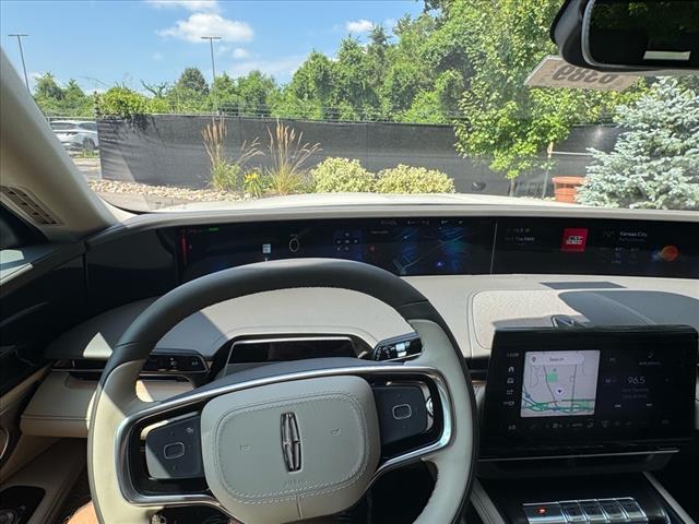 2025 Lincoln Nautilus Hybrid Reserve