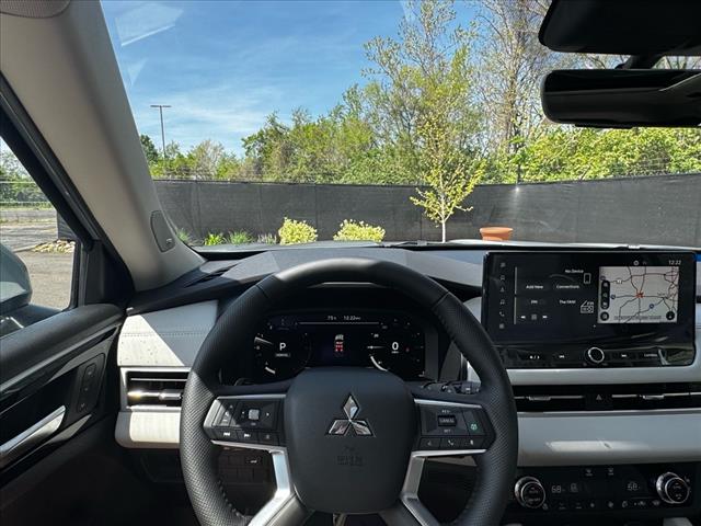 2025 Mitsubishi Outlander SEL