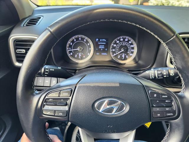 2022 Hyundai VENUE SEL