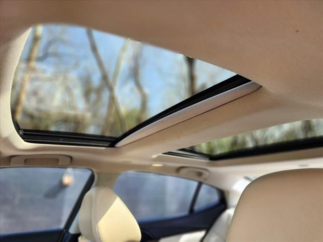 2017 Nissan Maxima Platinum