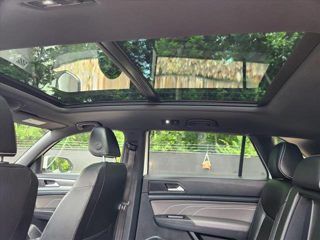 2022 Volkswagen Atlas Cross Sport V6 SEL 4Motion