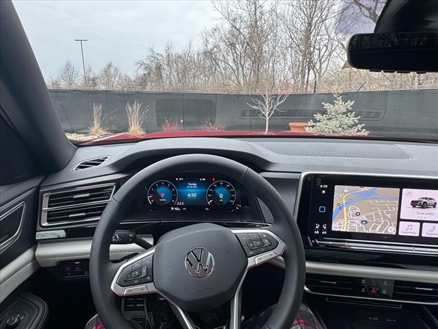 2025 Volkswagen Atlas Cross Sport SEL Premium R-Line 4Motion