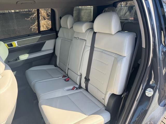 2025 Hyundai SANTA FE Limited