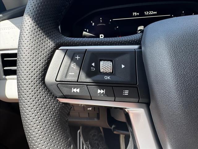 2025 Mitsubishi Outlander SEL
