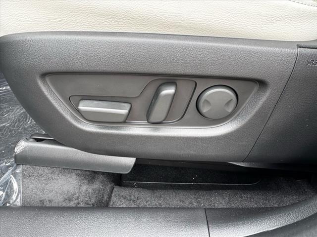 2025 Mazda CX-90 Plug-in Hybrid Premium Plus