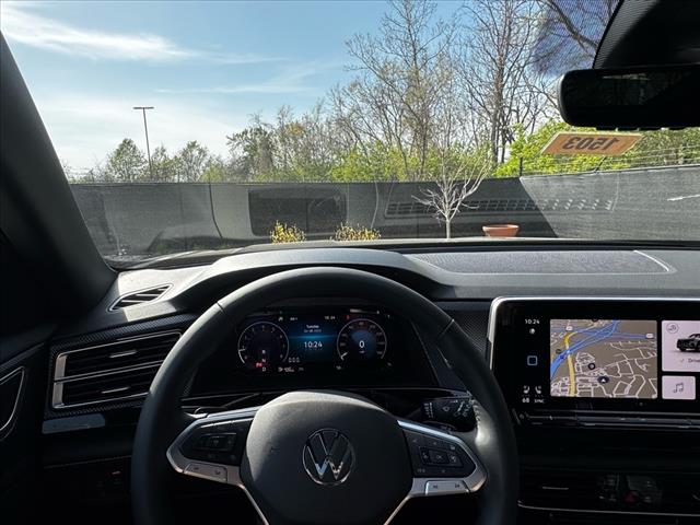2025 Volkswagen Atlas Cross Sport SEL R-Line Black 4Motion