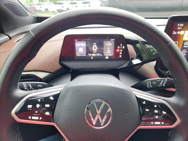 2023 Volkswagen ID.4 Pro